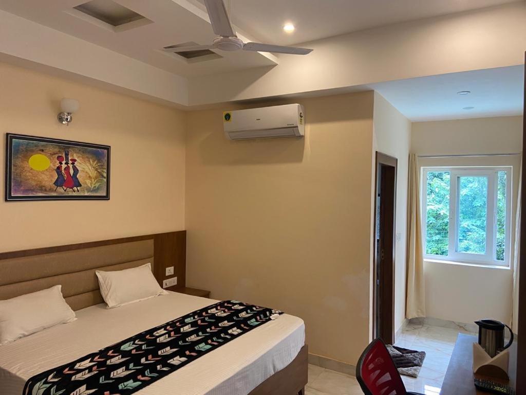 Hotel Tulsi Villa Dehradún Kültér fotó